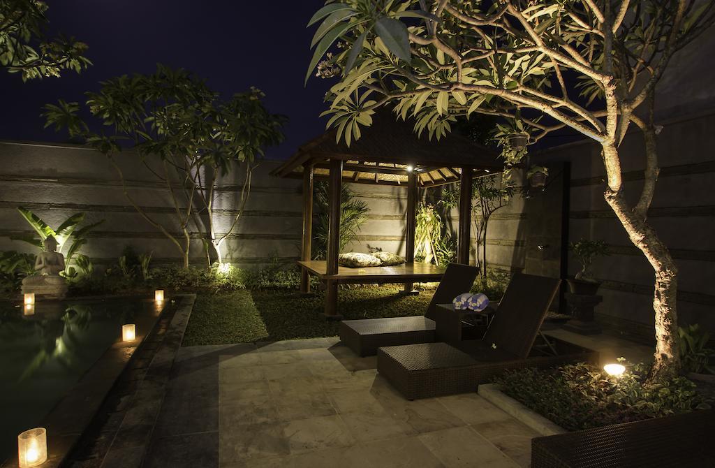 Villa Cascade Seminyak Rom bilde